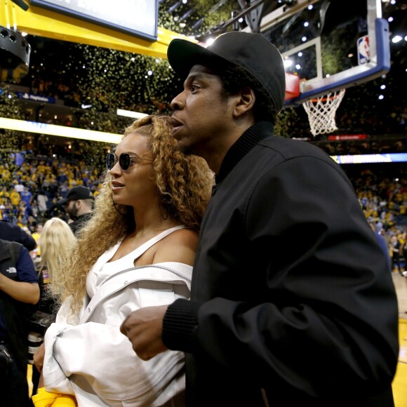 Beyoncé et Jay-Z à un match de basket à Oakland, le 28 avril 2018.