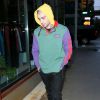 Zayn Malik arrive au domicile de Gigi Hadid à New York le 30 avril 2018. Zayn Malik arrives to Gigi Hadid's apartment after recently confirming they are back together. Zayn stands out in a bright hoodie as he makes his way to the door in New York April 30th, 2018.30/04/2018 - New York