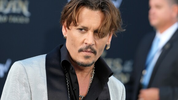 Johnny Depp : Drogue, argent... Ses ex-gardes du corps l'attaquent et balancent !