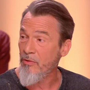 Florent Pagny revient sur l'élimination d'Hobbs dans "The Voice 7" - "Quotidien", 2 mai 2018, TMC