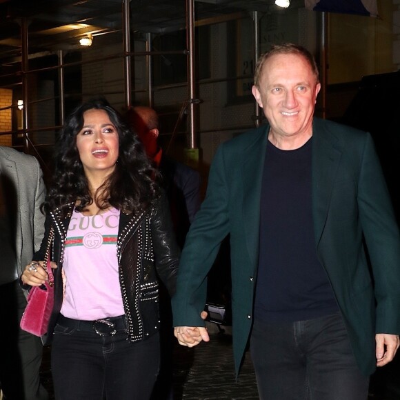 Salma Hayek et son mari François-Henri Pinault assistent à la soirée d'ouverture de la nouvelle boutique Gucci dans le quartier de Soho à New York, le 5 mai 2018.