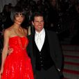 Katie Holmes était en Armani pour assister au Met Gala 2008 avec son compagnon de l'époque, Tom Cruise.