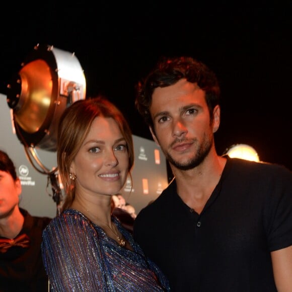 Exclusif - Caroline Receveur enceinte et son compagnon Hugo Philip - Soirée Orange sur la plage de l'hôtel Majestic lors du 71ème Festival International de Cannes le 12 mai 2018. © Rachid Bellak/Bestimage