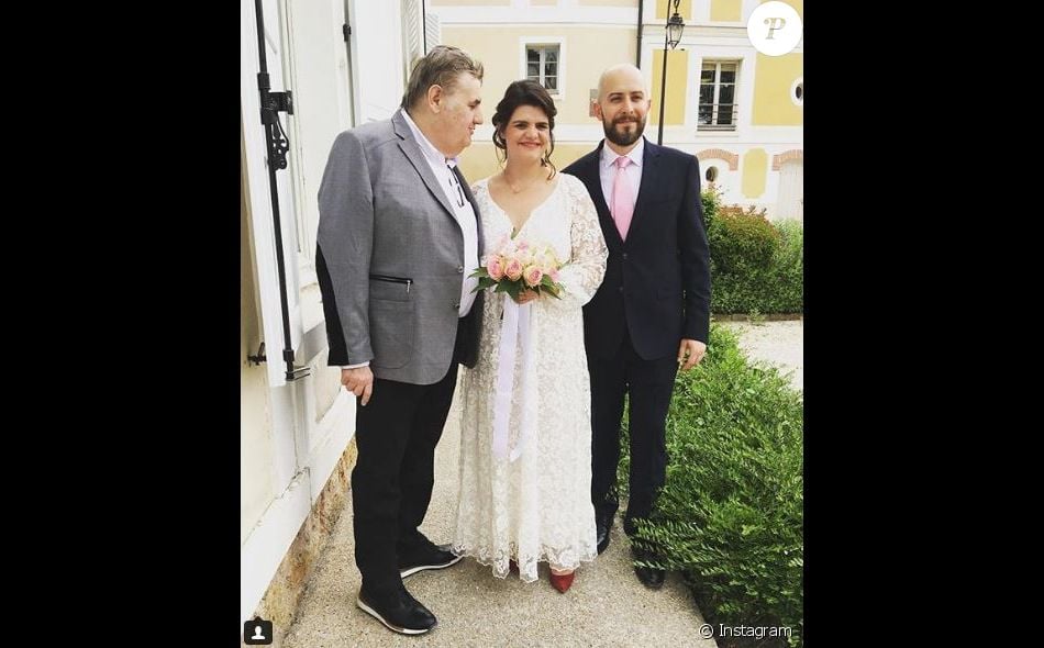 Anne Ménès, la fille de Pierre Ménès, s&#039;est mariée le 12 mai 2018.