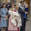 La princesse Sofia et le prince Carl Philip de Suède lors du baptême de leur fils le prince Gabriel de Suède à la chapelle du palais Drottningholm à Stockholm le 1er décembre 2017.