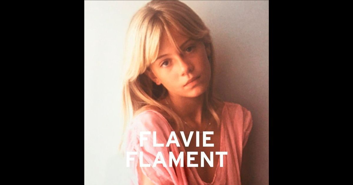 PHOTOS - Flavie Flament, photographiée par David Hamilton, en couverture so...