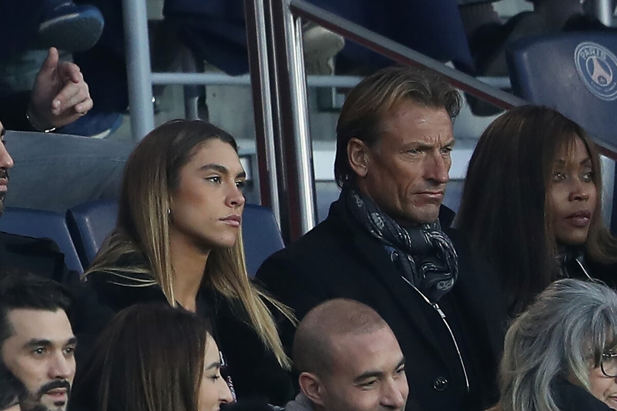 Herve Renard and his daughter Candide Renard attend the Ligue 1 match  News Photo - Getty Images