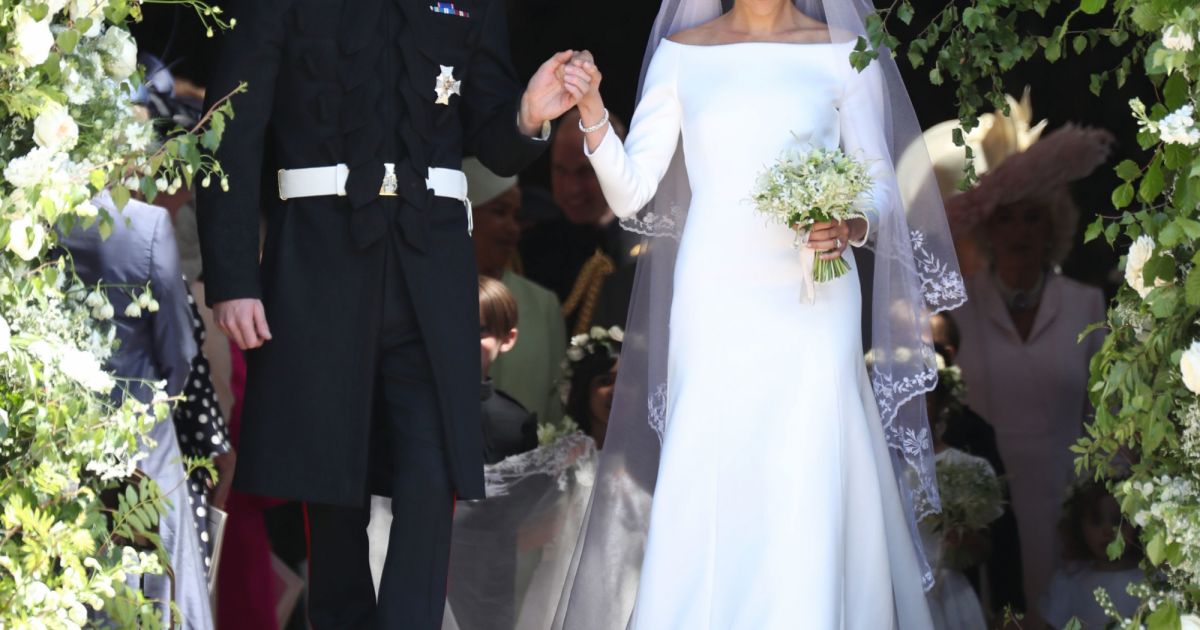 Mariage De Meghan Et Harry Leur Spectaculaire Et Couteux Gateau 100 Bio Purepeople