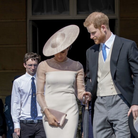 La duchesse Meghan de Sussex (Meghan Markle), vêtue d'une robe Goat, et le prince Harry prenaient part le 22 mai 2018 à une garden party organisée dans les jardins de Buckingham Palace dans le cadre des célébrations du 70e anniversaire du prince Charles. A cinq mois de la date (14 novembre 2018), le rassemblement honorait ses patronages, associations et rôles militaires.