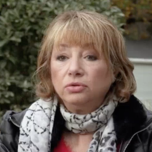 Laetitia Milot témoigne avec sa mère sur sa maladie dans le documentaire, "Devenir maman : notre combat contre l'endométriose", diffusé sur TF1 le 21 mai 2018.