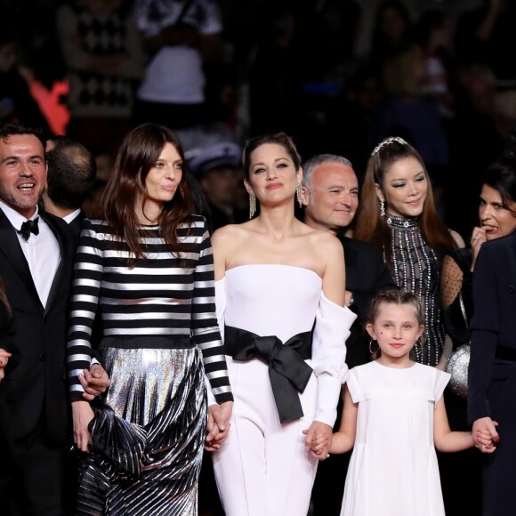Stéphane Rideau, Amélie Daure, Marion Cotillard, Ayline Aksoy-Etaix, Vanessa Filho - Montée des marches du film « Trois Visages » lors du 71ème Festival International du Film de Cannes. Le 12 mai 2018 © Borde-Jacovides-Moreau/Bestimage