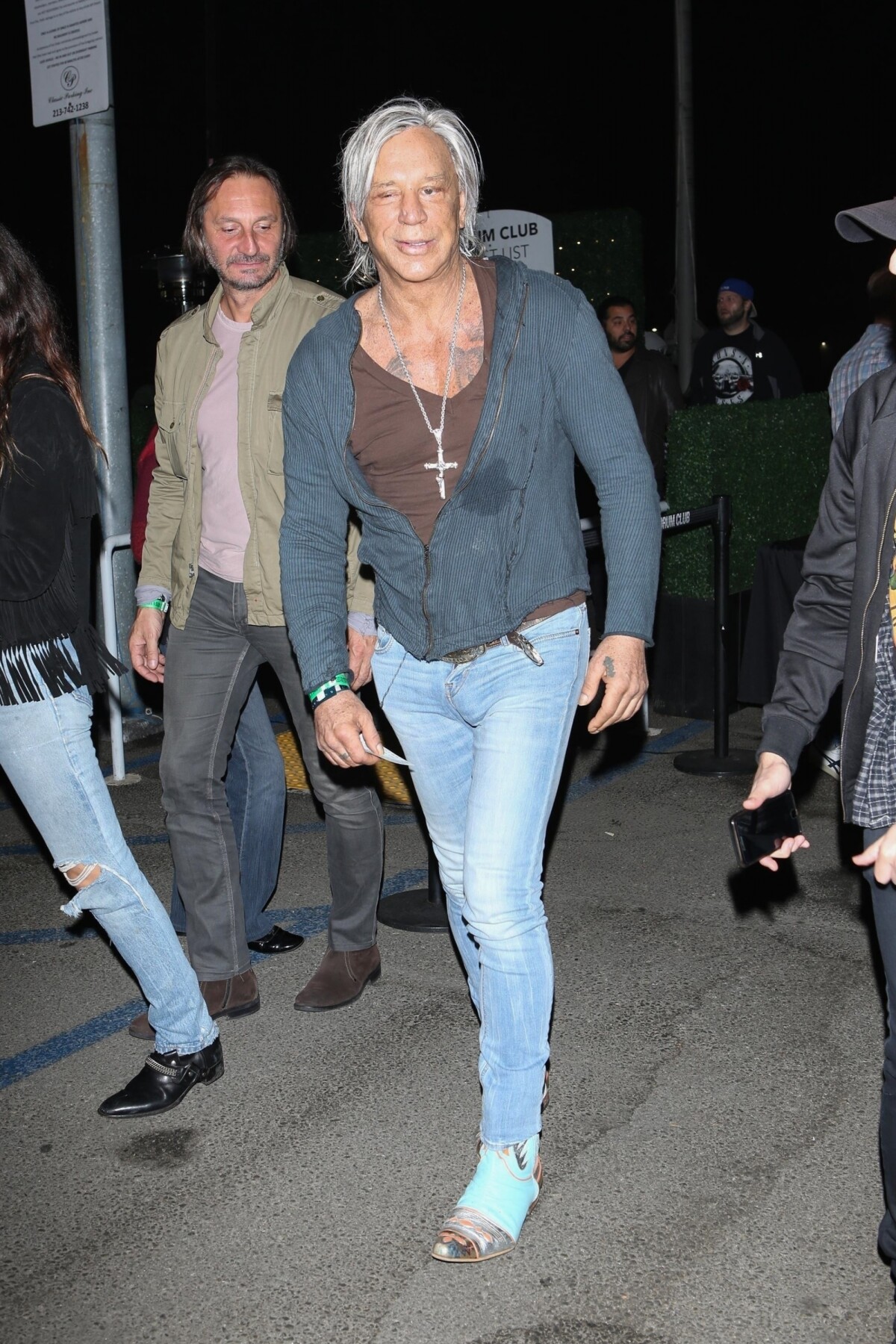 Mickey Rourke Concert Photo : Exclusif - Mickey Rourke est allé voir le concert de Guns N ...