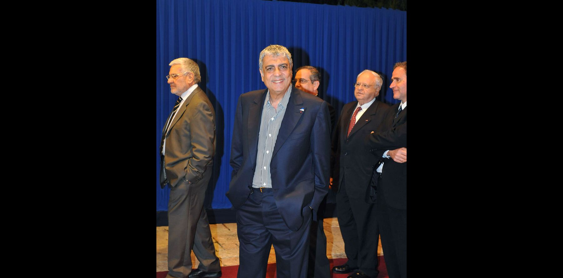 L'homme qui a tiré sur Enrico Macias... Arrêté ! - Purepeople