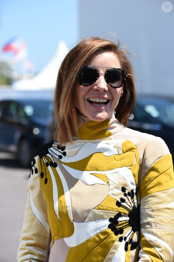Clotilde Courau - Les célébrités à Cannes à l'occasion du 71ème festival du film de Cannes le 11 mai 2018.