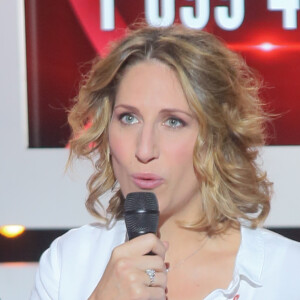 Exclusif - Maud Fontenoy (enceinte) - People sur le plateau de l'émission TV "Toujours ensemble, notre raison d'être" à l'occasion du Sidaction 2018 au Casino de Paris. Le 24 mars 2018 © Christophe Clovis-Cyril Moreau / Bestimage  No Web No Blog pour Belgique et Suisse24/03/2018 - Paris