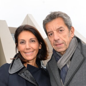 Michel Cymes et sa femme Nathalie lors de la 96ème édition du Prix d'Amérique Opodo à l'hippodrome de Paris-Vincennes, le 29 janvier 2017. © Guirec Coadic/Bestimage