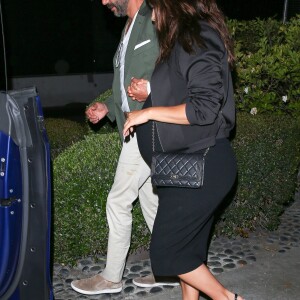 Eva Longoria très enceinte et son mari José Baston sont allés diner en amoureux au restaurant Ago à West Hollywood, le 4 juin 2018