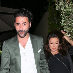 Eva Longoria très enceinte et son mari José Baston sont allés diner en amoureux au restaurant Ago à West Hollywood, le 4 juin 2018