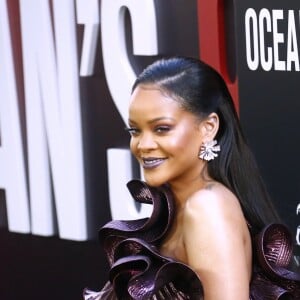 Rihanna (robe Givenchy) à la première du film 'Ocean's 8' à New York, le 5 juin 2018 © Charles Guerin/Bestimage