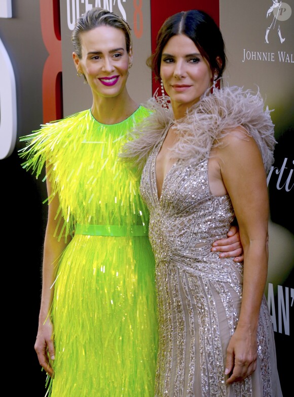 Sarah Paulson et Sandra Bullock à la première du film 'Ocean's 8' à New York, le 5 juin 2018 © Charles Guerin/Bestimage