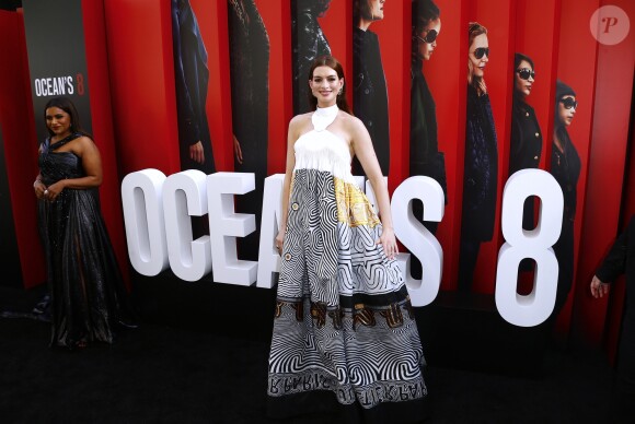 Anne Hathaway à la première du film 'Ocean's 8' à New York, le 5 juin 2018 © Charles Guerin/Bestimage