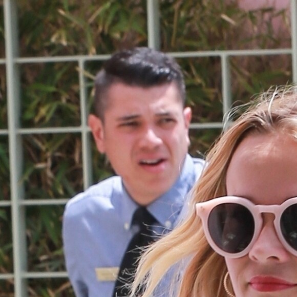 Reese Witherspoon est allée diner au restaurant The Ivy à Santa Monica, le 6 mai 2018