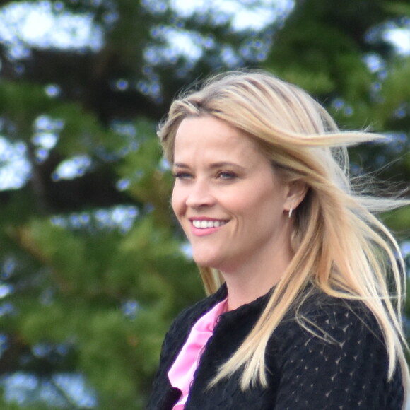 Reese Witherpoon sur le tournage de "Big Little Lies" à Pacific Grove le 13 avril 2018.