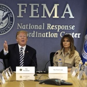 Donald Trump et Melania Trump lors d'une rencontre au siège de la FEMA à Washington, le 6 juin 2018