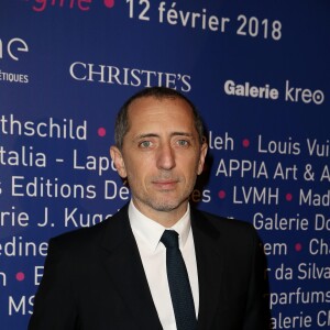 Gad Elmaleh - Le professeur S. Lyonnet, président de l'Institut des maladies génétiques, et le galériste K. Mennour ont organisé la soirée "Heroes for Imagine", une grande vente aux enchères d'oeuvres d'art animée par G. Elmaleh et dirigée par le président de Christie's F. de Ricqlès à l'institut Imagine, dans le XVe arrondissement de Paris. Les fonds récoltés au cours de la soirée vont pouvoir financer la recherche médicale au sein d'Imagine, "un institut qui allie au même endroit les enfants malades, leurs familles, les chercheurs et les médecins", explique S. Lyonnet. Paris, le 12 Février 2018. © Dominique Jacovides/Bestimage