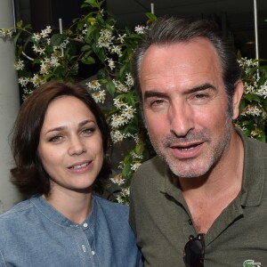 Jean Dujardin et sa femme Nathalie Péchalat au village lors des internationaux de France à Roland Garros le 10 juin 2018. © Veeren / Bestimage