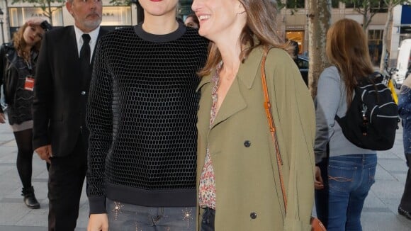 Marion Cotillard et Camille Cottin, sublimes "alliées" sur les Champs-Élysées