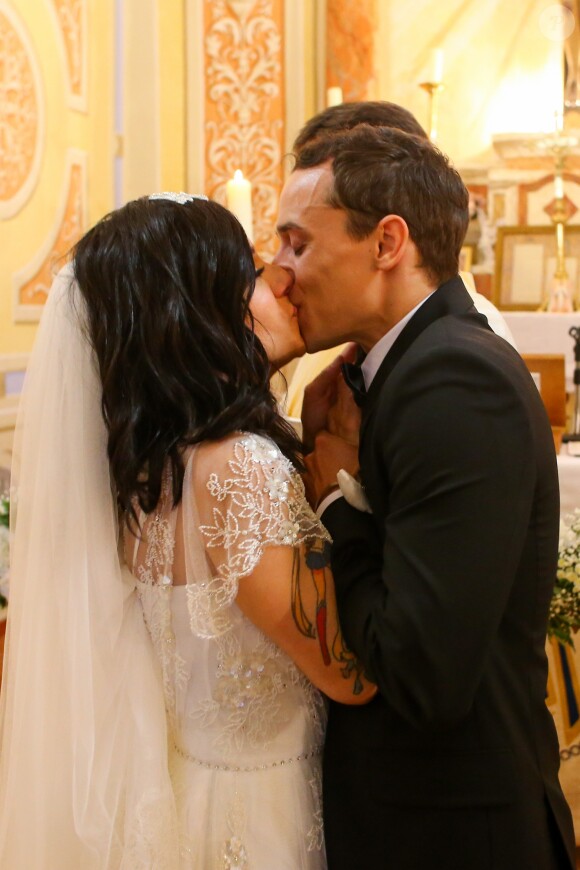 Exclusif - Prix spécial - Mariage religieux en l'église de Villanova d' Alizée et Grégoire Lyonnet - Villanova le 18 juin 2016 © Olivier Huitel - Olivier Sanchez / Bestimage - Crystal 18/06/2016 - Villanova