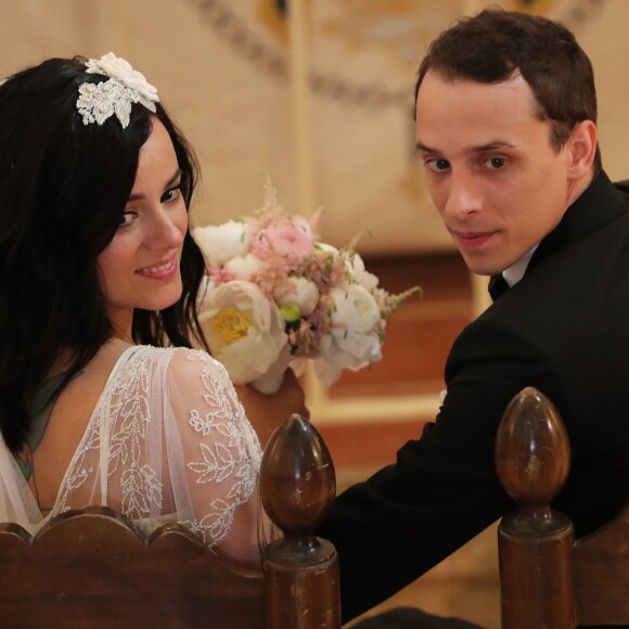Exclusif - Prix spécial - Mariage religieux en l'église de Villanova d' Alizée et Grégoire Lyonnet - Villanova le 18 juin 2016 © Olivier Huitel - Olivier Sanchez / Bestimage - Crystal 18/06/2016 - Villanova