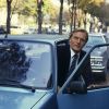 Archives - En France, à Paris, le baron Edouard-Jean Empain posant dans la rue le 25 octobre 1985.