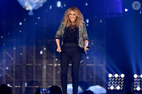 Céline Dion en concert à l'AccorHotels Arena, Paris le 4 juillet 2017. © Lionel Urman/Bestimage