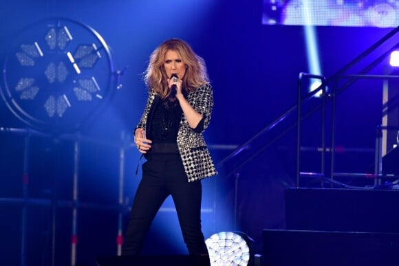 Céline Dion en concert à l'AccorHotels Arena, Paris le 4 juillet 2017. © Lionel Urman/Bestimage