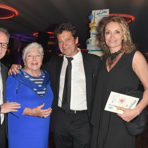 Semi-exclusif - Thierry Frémaux, Line Renaud, Laurent Gerra et sa compagne Christelle Bardet - Soirée du 90ème anniversaire de Line Renaud sur le Bateau Potel et Chabot "Pavillon Seine" à Paris le 2 juillet 2018. © Coadic Guirec/Bestimage