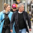 Exclusif - Katharine McPhee et son compagnon David Foster font du shopping à New York le 30 avril 2018.