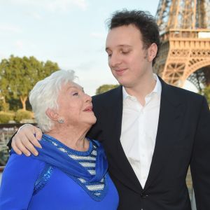 L'actrice et chancteuse Line Renaud et Martin Rey-Chirac - Soirée du 90e anniversaire de Line Renaud sur le bateau Potel & Chabot "Pavillon Seine" à Paris le 2 juillet 2018. © Coadic Guirec/Bestimage