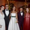 Bee Shaffer, Colin Firth et sa femme Livia, Francesco Carrozzini, Julianne Moore et son mari Bart Freundlich lors du dîner des "Franca Sozzani Awards" au 74ème Festival International du Film de Venise (Mostra), le 1er septembre 2017.