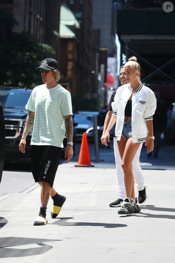 Justin Bieber et sa fiancée Hailey Baldwin se baladent dans les rues de New York le 7 juillet 2018