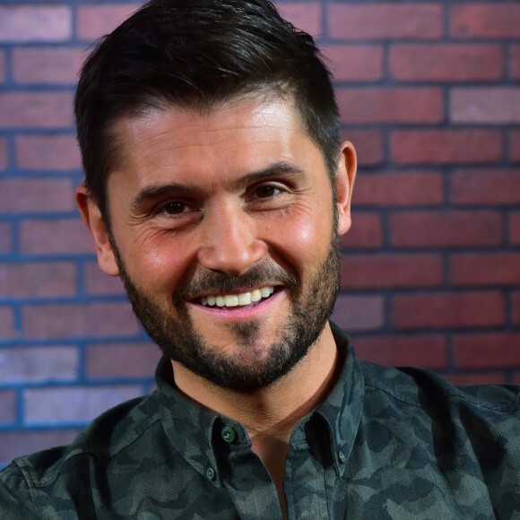 Exclusif - Christophe Beaugrand lors d'une interview donnée pour Pure People dans les locaux de Webedia à Levallois Perret le 17 novembre 2017. © Giancarlo Gorassini / Bestimage