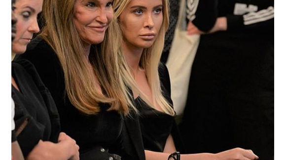 Caitlyn Jenner, 68 ans : Sa petite amie de 22 ans officialise leur relation