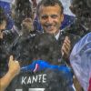 Le président Emmanuel Macron et N'Golo Kanté - Finale de la Coupe du Monde de Football 2018 en Russie à Moscou, opposant la France à la Croatie (4-2) le 15 juillet 2018 © Moreau-Perusseau / Bestimage