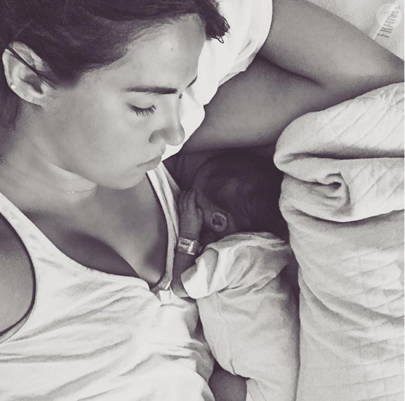 Tiffany de "Mariés au premier regard", moment de tendresse avec sa fille - Instagram, 16 juillet 2018