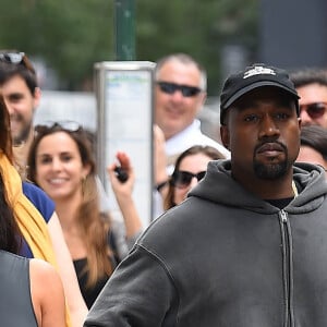 Kim Kardashian avec son compagnon Kanye West et leur fille North West se promènent à New York, le 15 juin 2018.