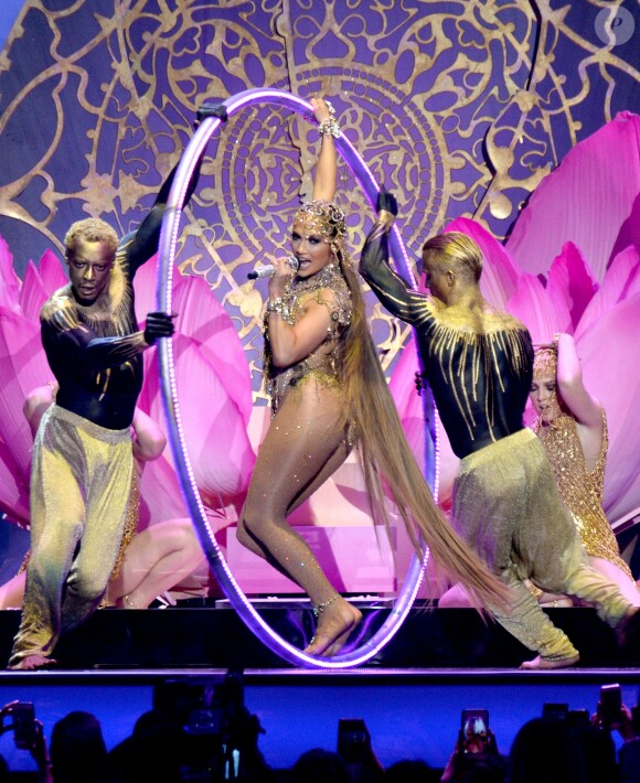 Jennifer Lopez aux Billboard Latin Music Awards 2018 à Las Vegas, le 26 avril 2018.