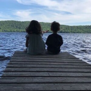 Abbie et Peter, les deux enfants de Faustine Bollaert - Instagram, 21 juillet 2018