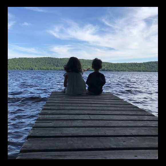 Abbie et Peter, les deux enfants de Faustine Bollaert - Instagram, 21 juillet 2018