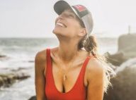Laury Thilleman : Dénudée et sensuelle pour un break au coucher du soleil